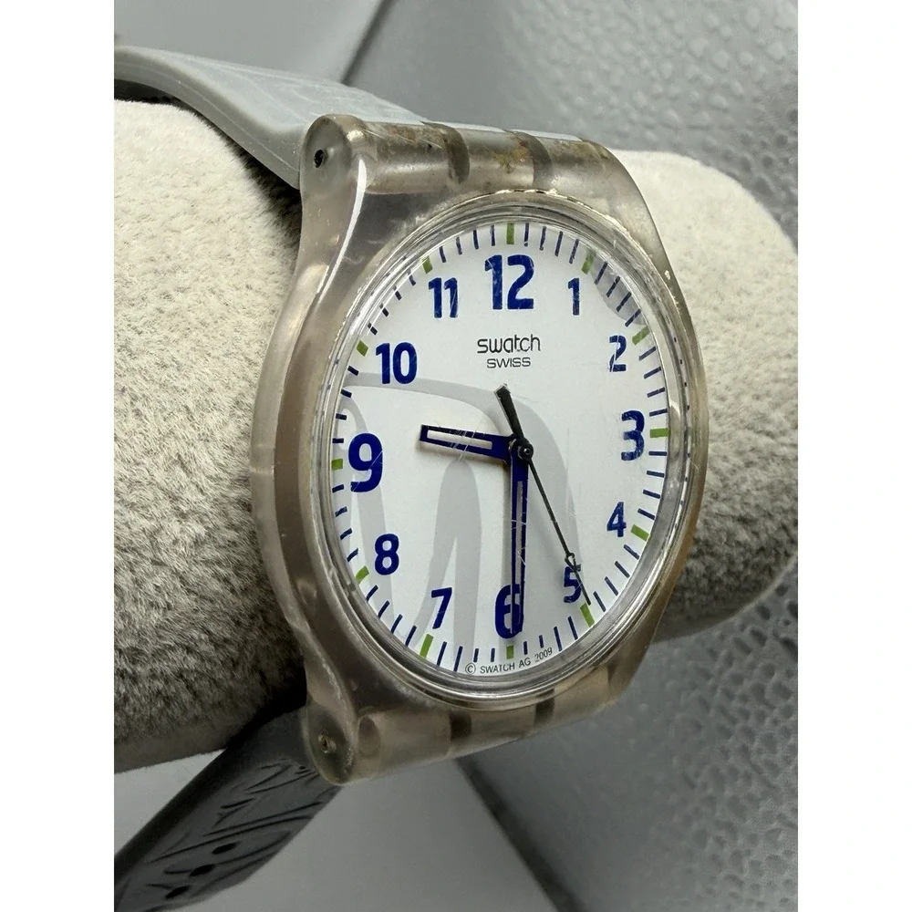 Swatch To The Top 2010 Winter Olympics New Battery 38MM‎ 8.5